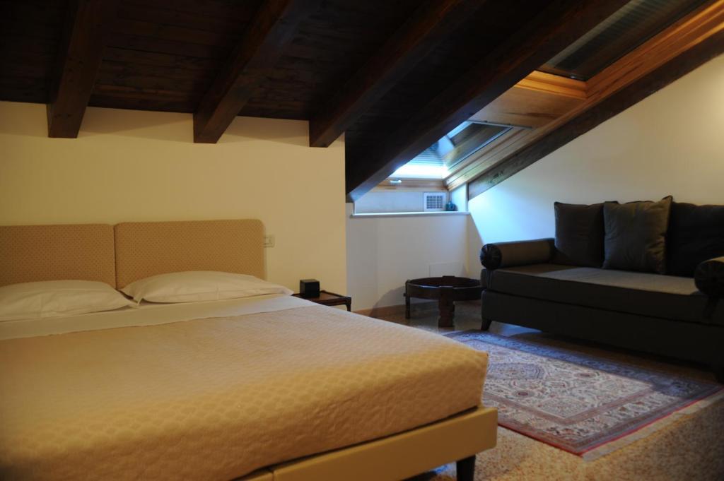 Al Melograno - Room & Breakfast โบโลญญา ห้อง รูปภาพ
